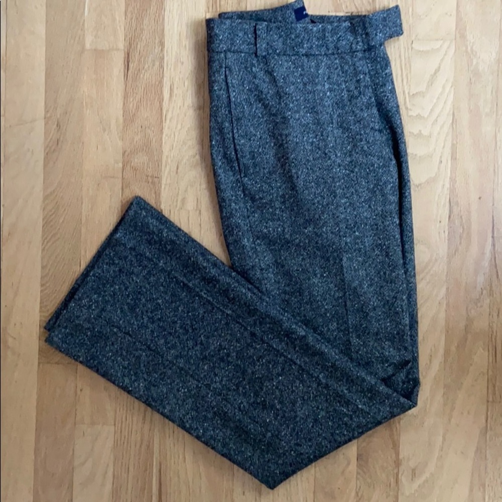 Women’s French Connection trousers, size 4.